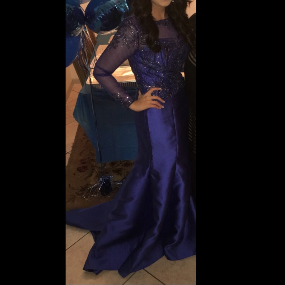 Gorgeous royal blue Camille La Vie dress
